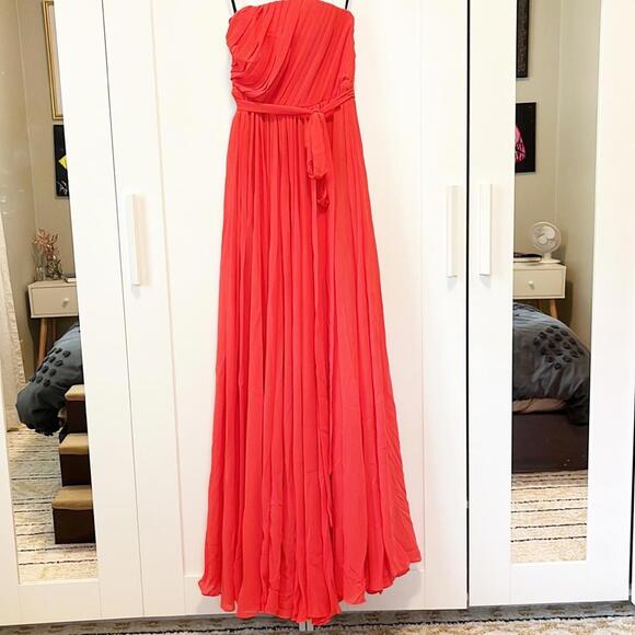 Michael Costello x REVOLVE Carrie Gown in Coral - Picture 2 of 9